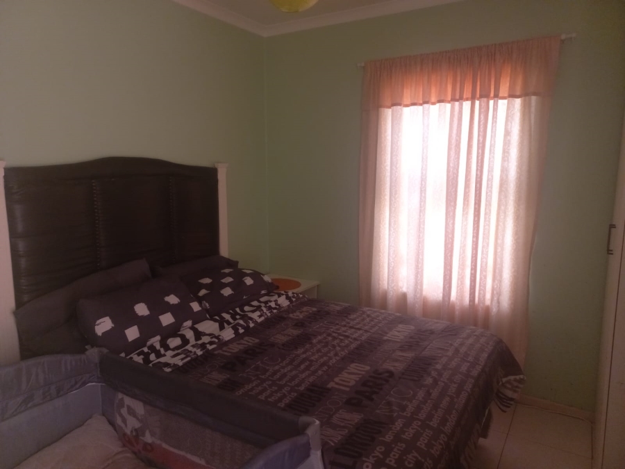 2 Bedroom Property for Sale in Rocklands Western Cape